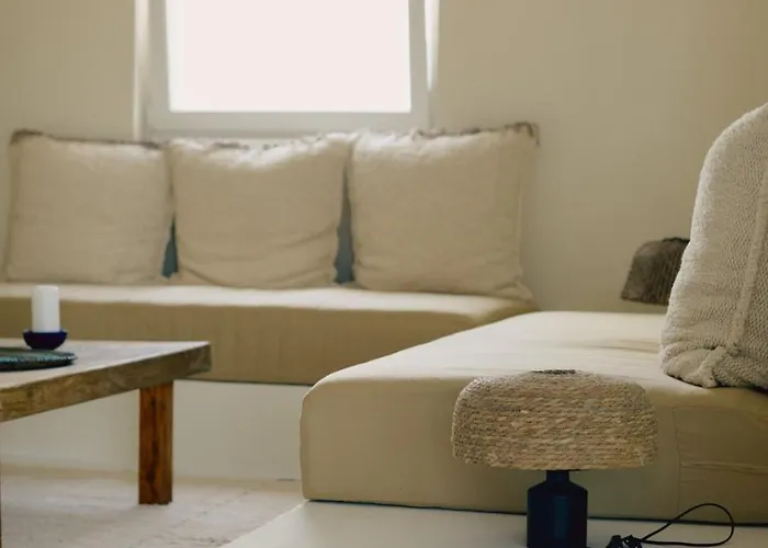 Willa Casazul Slow In Nature *